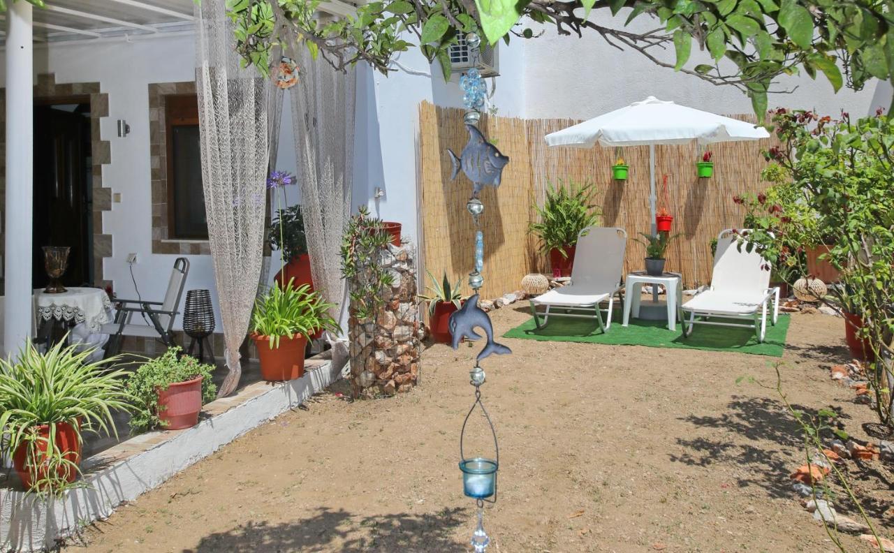 Vasia'S Small Villa Скопелос Экстерьер фото