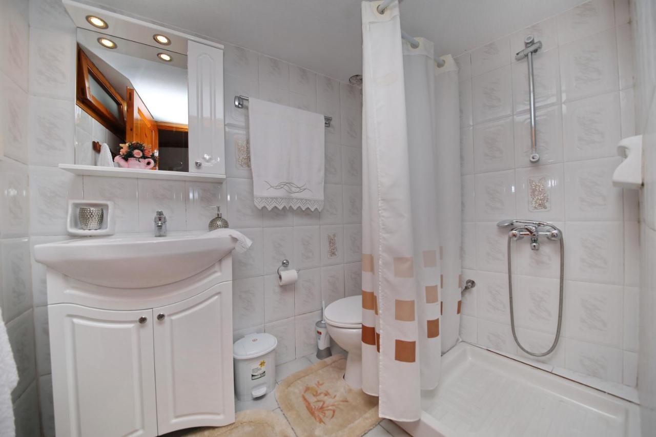 Vasia'S Small Villa Скопелос Экстерьер фото