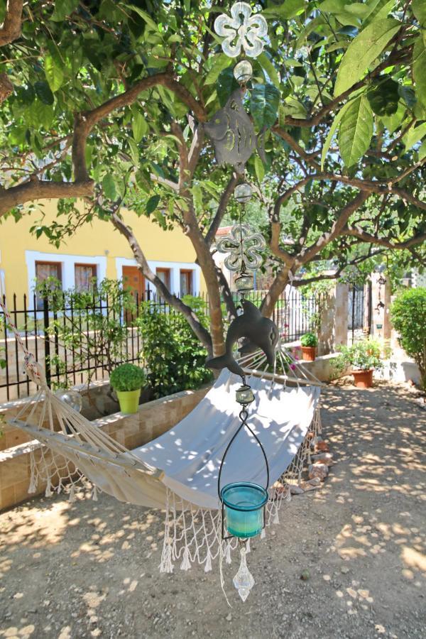 Vasia'S Small Villa Скопелос Экстерьер фото